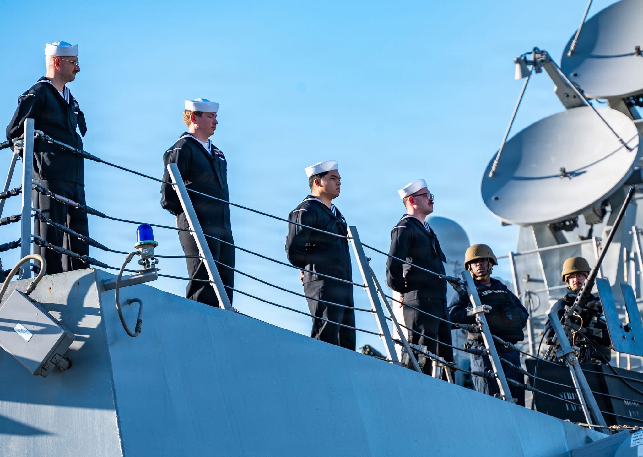 USS LENAH SUTCLIFFE HIGBEE (1)