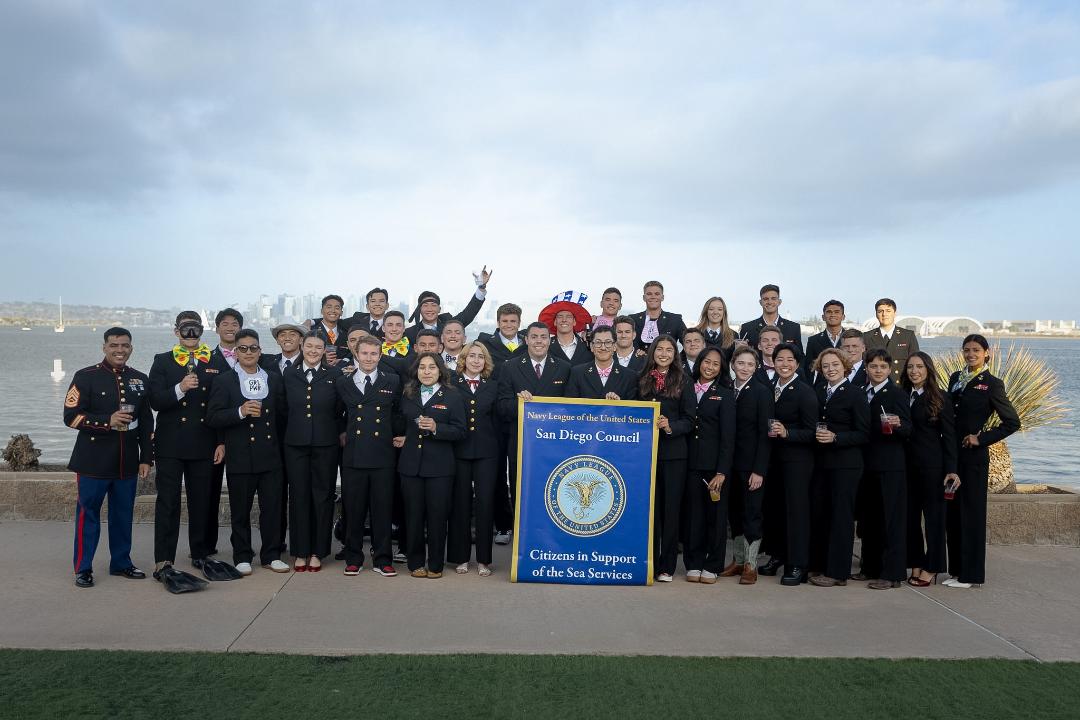 2026 ROTC UNIV MIDN Pic